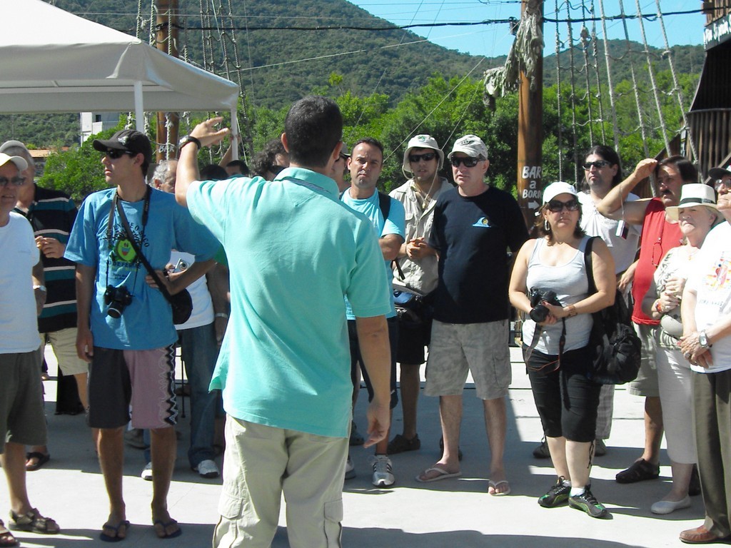 Jornalistas de sete países visitam Balneário Camboriú e região