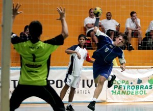 Handebol: Copa Petrobras fecha primeiro dia de disputas