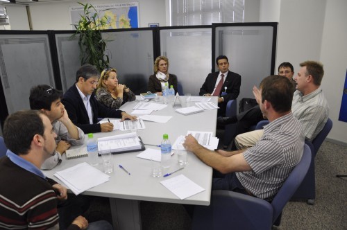 Prefeita de Camboriú cobra agilidade da Caixa na liberação de recursos