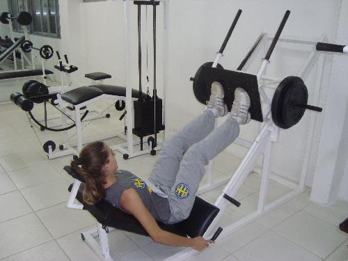 Equipe de handebol feminino é a primeira a usar a Academia do Atleta, em Itajaí