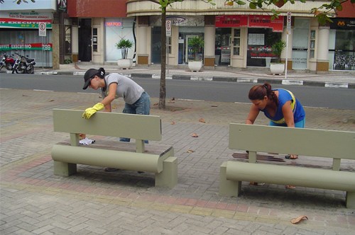 Secretaria de Obras revitaliza pontos de lazer da cidade