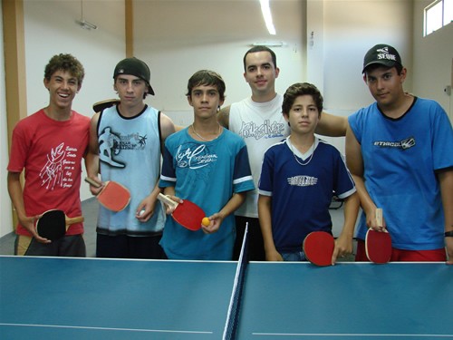 Balneário Camboriú participa de etapa estadual de tênis de mesa