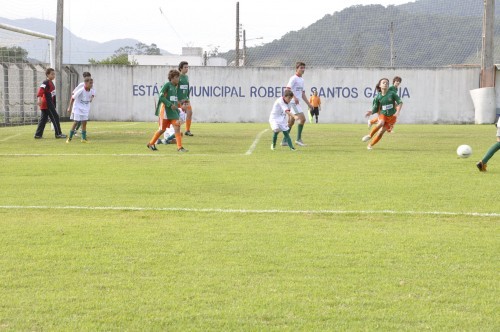 Sub-11 do Camboriú está nas semifinais da Copa Catarinense