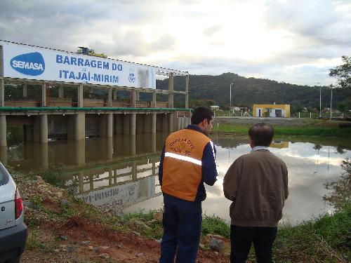Equipe japonesa visita Defesa Civil de Itajaí