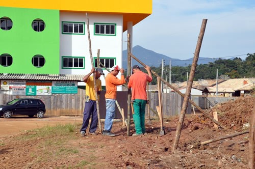 Construção de ginásio no Distrito de Monte Alegre é iniciada