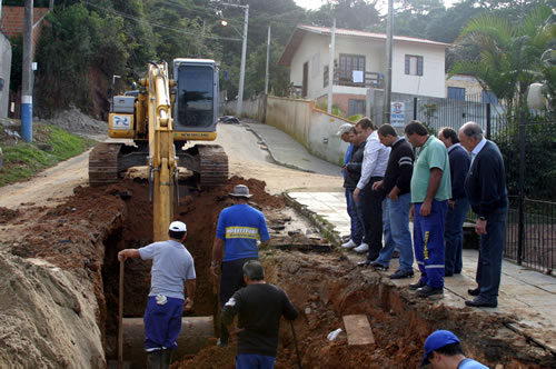 Prefeitura faz novas obras de drenagem na cidade