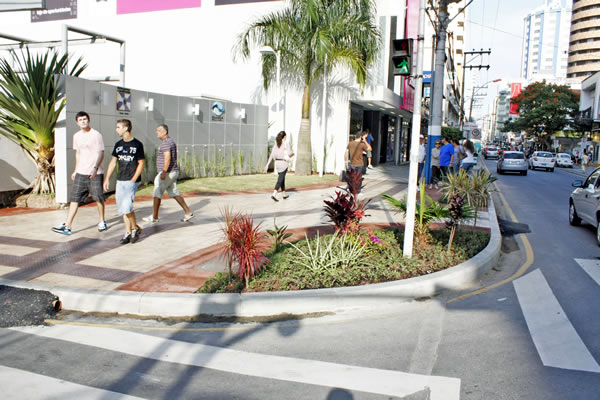 Calcada teste avenida Brasil Foto Rafael Weiss 44