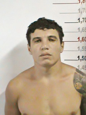 DIC de Balneário Camboriú prende coautor de homicídio 1 Esron Raul Almeida de Oliveira, vulgo “Esquilão”.