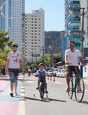 Mais de mil pessoas participam da ação Atlântica Ativa 1 Foto: por Luiz Carlos Chaves