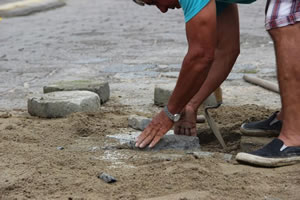 Frentes de trabalho garantem a limpeza de Itapema diariamente 1 Foto: Comunicação | Prefeitura de Itapema