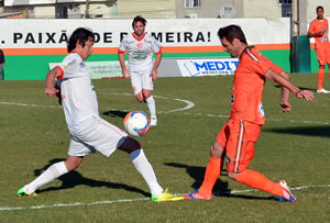 Camboriú FC vence Hercílio Luz em casa: 3×2