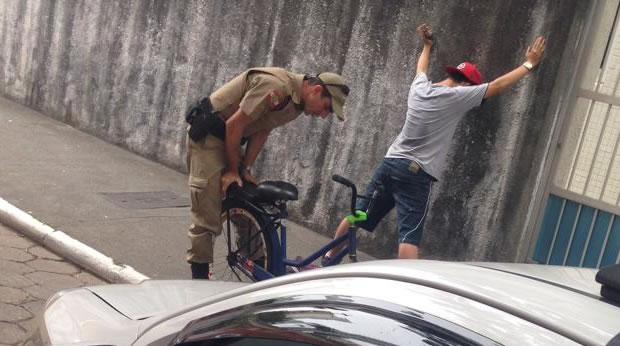Polícia Militar realiza operação preventiva no centro de BC