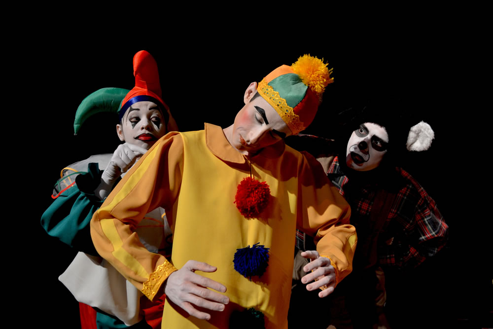 A Revolta dos Brinquedos: domingo tem espetáculo infantil no teatro de Itajaí