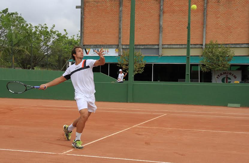 Tenistas de Itajaí disputam dois torneios da ATP Challenger Tour