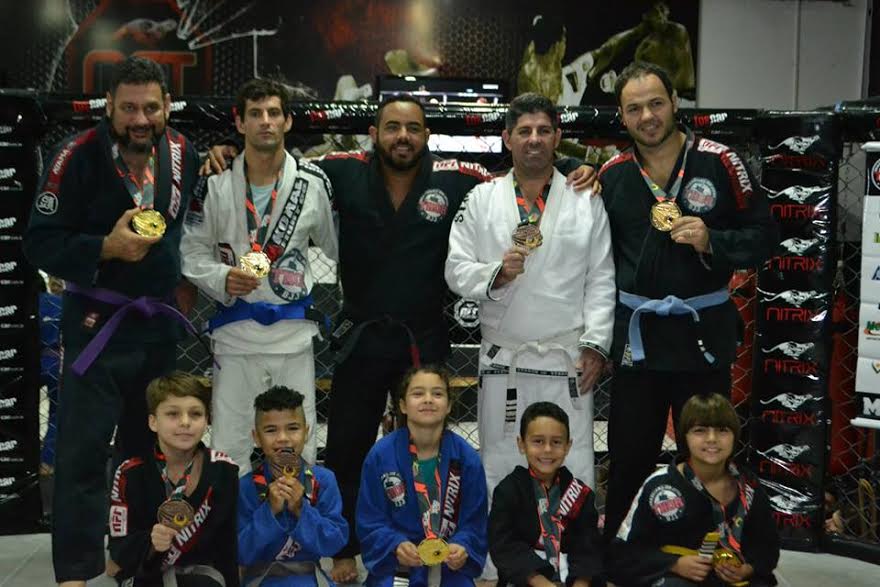 Atletas de Balneário Camboriú faturam 11 medalhas no Mundial de Jiu-Jitsu