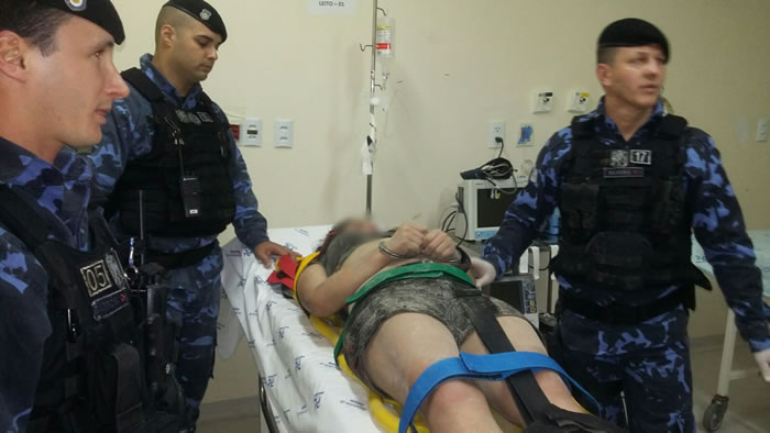 Guarda Municipal impede mulher de cometer suicídio na praia central