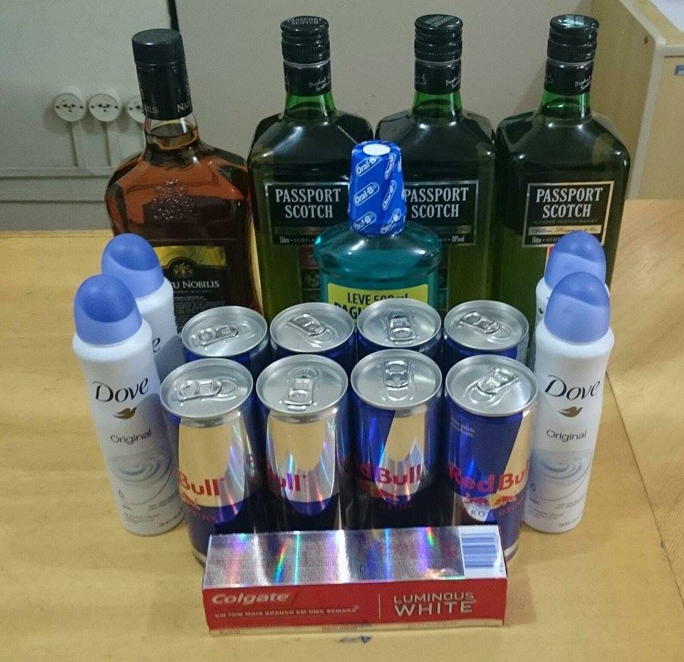 Homem é detido após tentar furtar bebidas e itens de higiene em supermercado