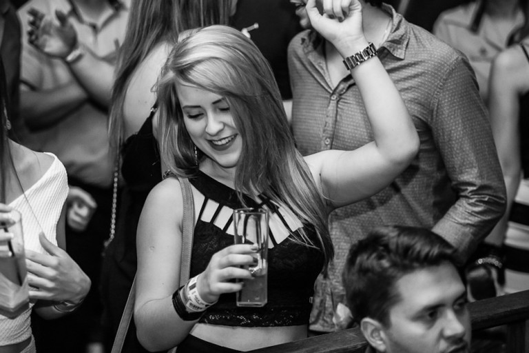 28.12.2015 – Shed Bar