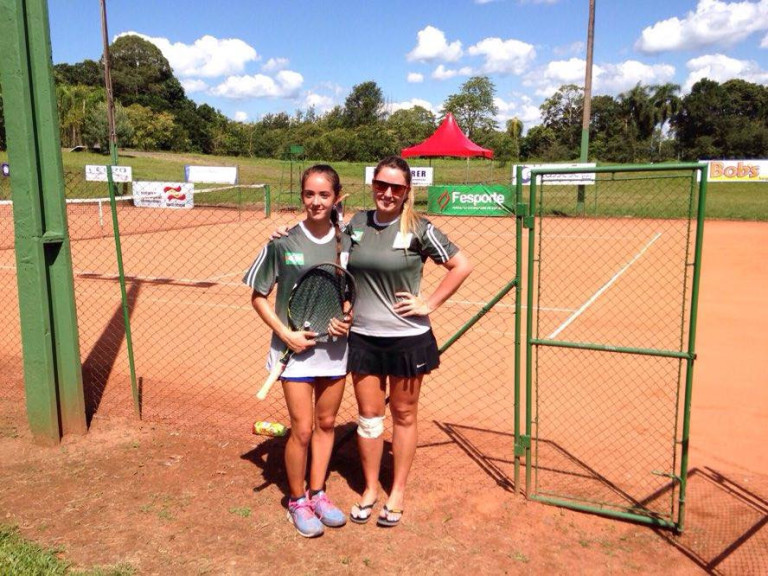 Camboriú conquista medalha inédita no tênis feminino nos JASC