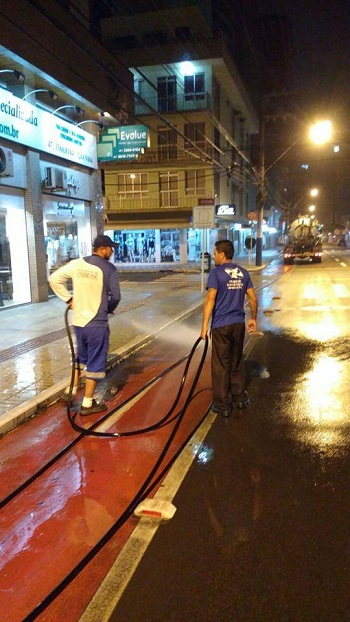 Prefeitura de Balneário Camboriú realiza manutenção em ciclovias