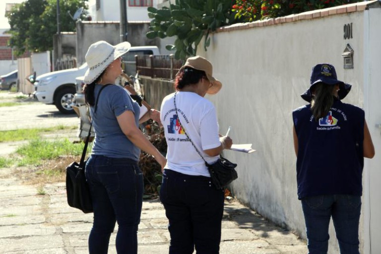 Dengue: Vistorias em imóveis superam as dez mil em três dias em Itajaí