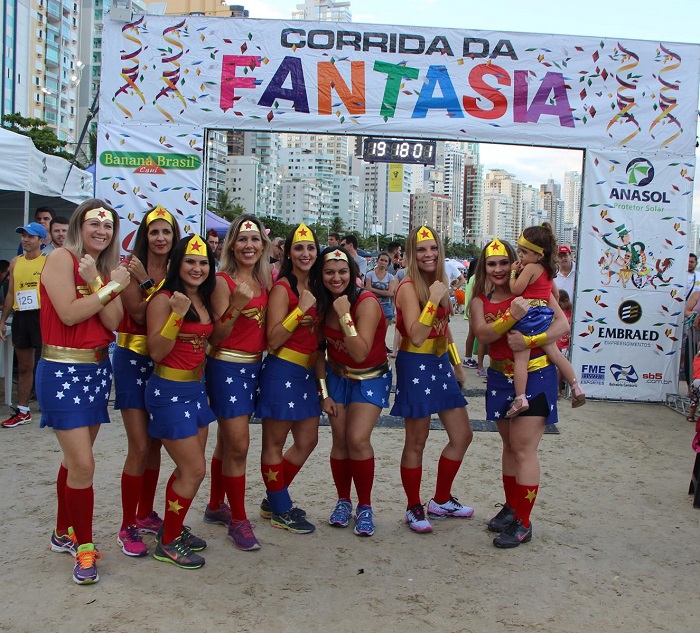 Corrida da Fantasia une o Carnaval com o esporte