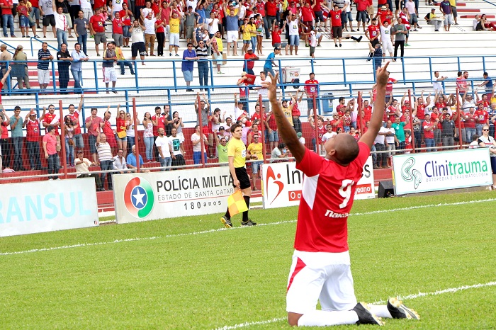 Camboriú FC empata com Inter em Lages