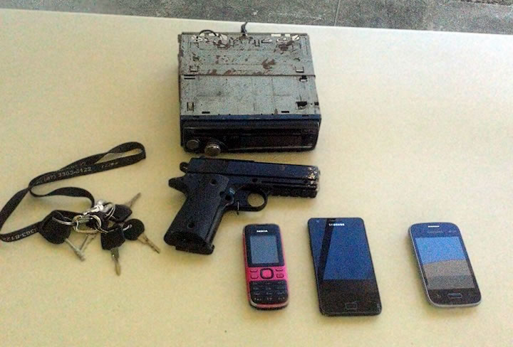 Polícia Militar prende ladrões que tinham assaltado adolescente horas antes
