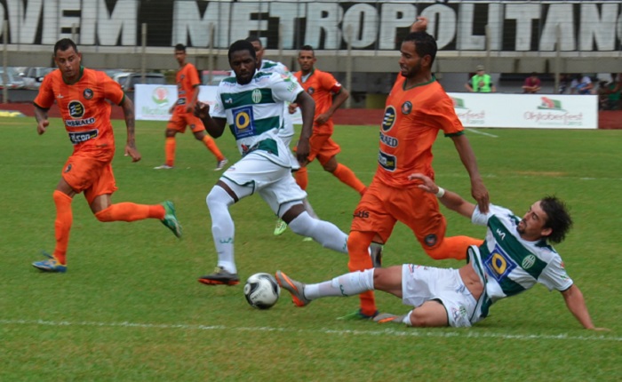 Federação Catarinense de Futebol acrescenta data e altera tabela do estadual