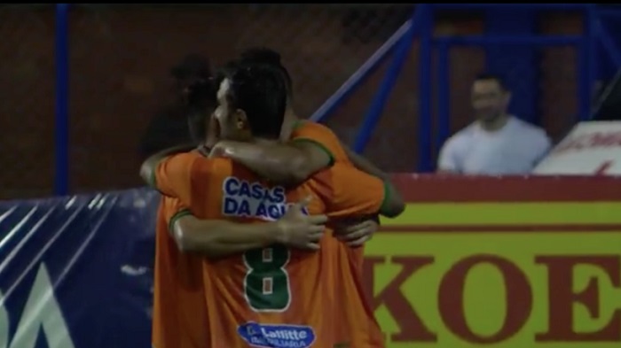 Camboriú FC vence o Avaí na Ressacada