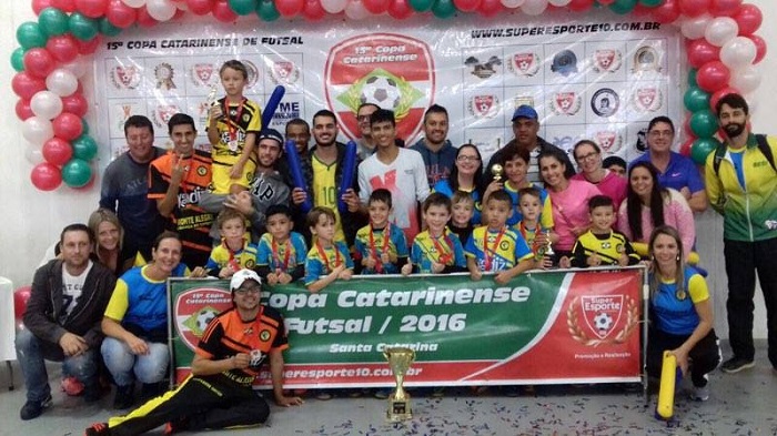 Time Monte Alegre Criança no Esporte se classifica campeão da Copa Catarinense de Futsal Sub-7 1 (Divulgação)