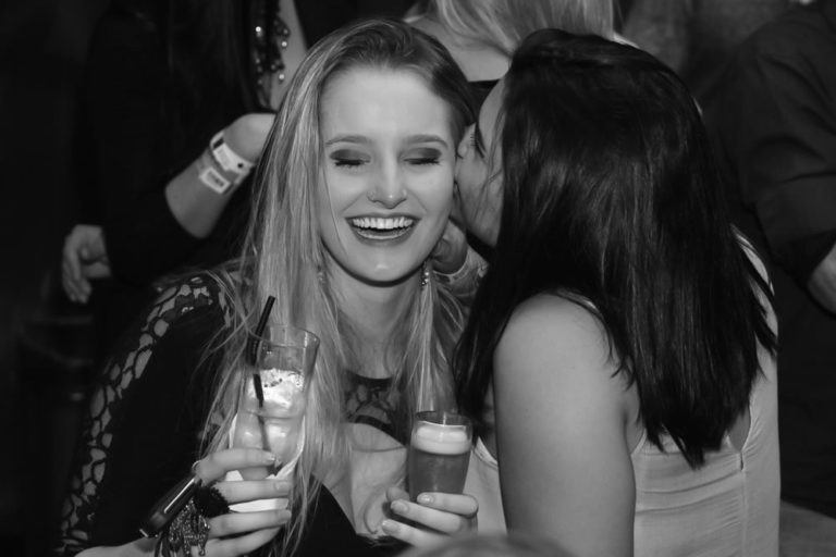 19/05/2016 – Shed Bar