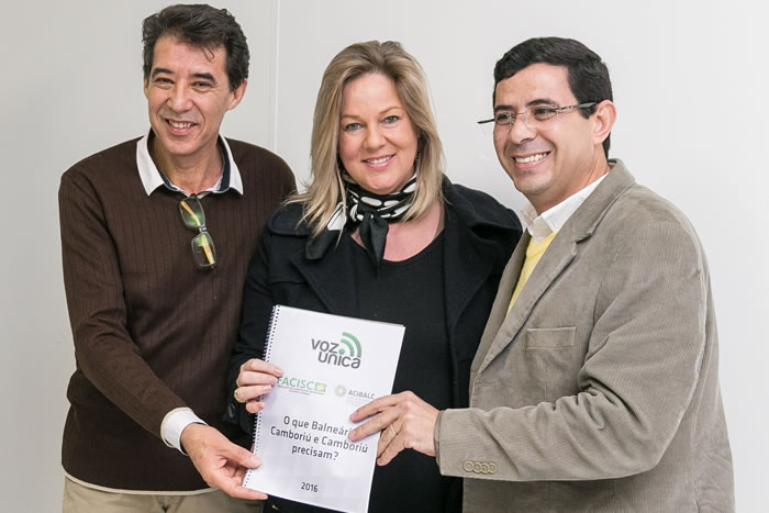 Acibalc entrega reivindicações dos empresários de BC e Camboriú para candidatos do PSDB