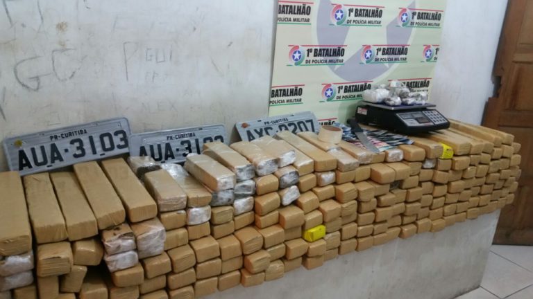 Traficante é preso com mais de 200 Kg de maconha