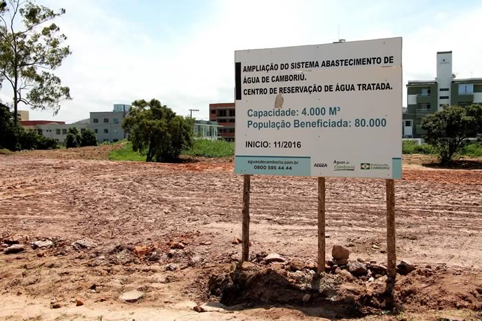 Águas de Camboriú inicia obras de adutora e dois novos reservatórios