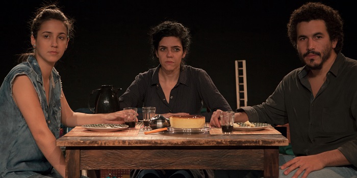 Peça ‘Plano sobre Queda’ será apresentada no Teatro Bruno Nitz nesta segunda- feira, 12