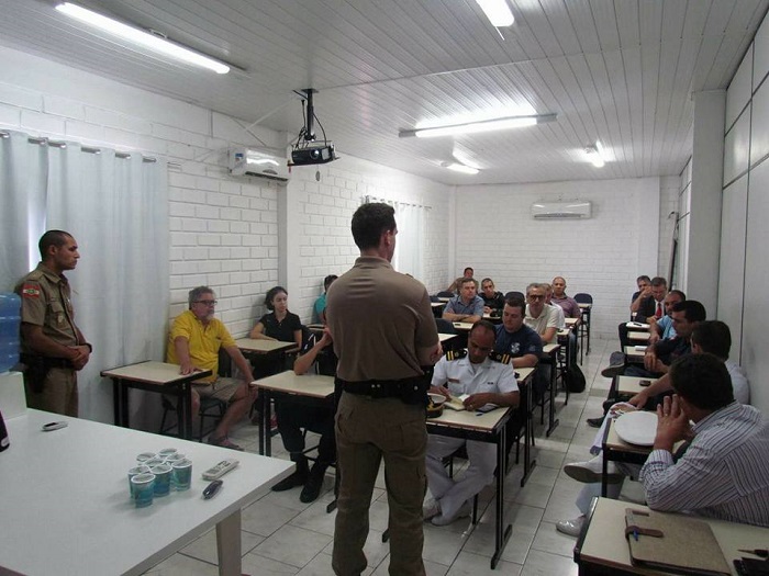 Forças de Segurança se preparam para o Réveillon Show, em Balneário Camboriú