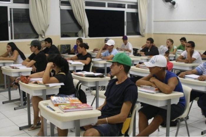 Abertas matrículas para Educação de Jovens e Adultos, em Itajaí