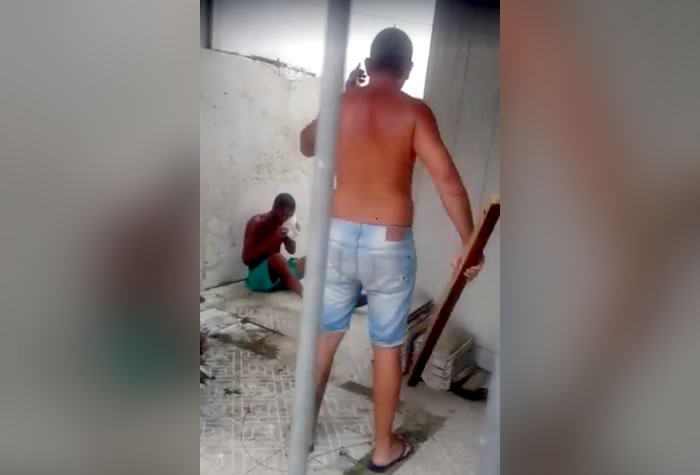 Ladrão tenta furtar casa e é surpreendido pelo morador, na Rua 1500 1 ladrao 1500