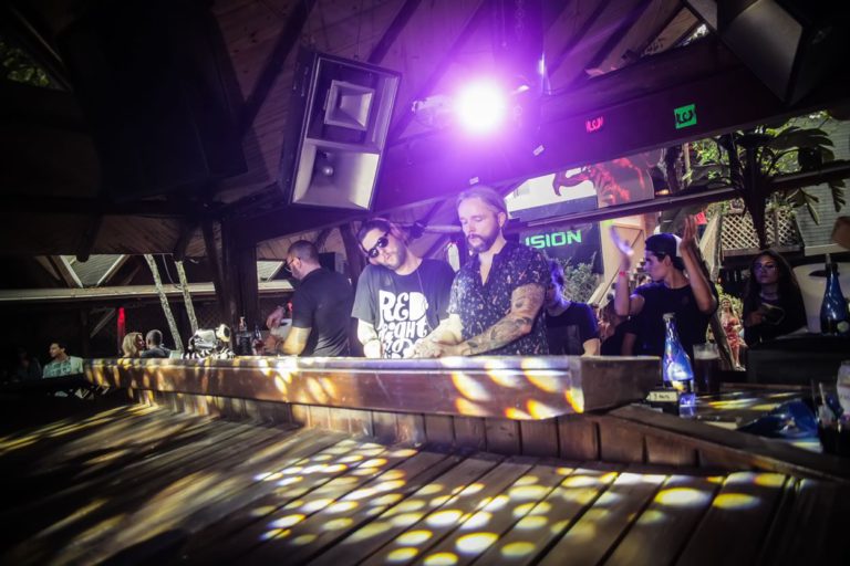 14/01/2017 – Warung Beach Club