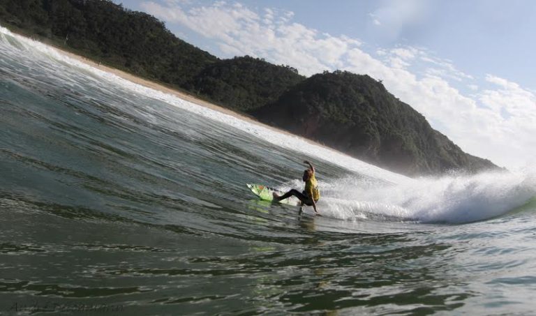 Para ninguém pensar que a Praia Brava pertence a BC, bairro passará a se chamar ‘Praia Brava de Itajaí’