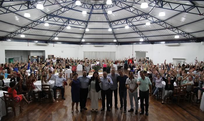 PMDB celebra 2 mil novas filiações em Itajaí