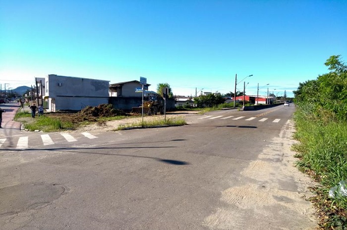 Entorno viário da Tancredo Neves recebe melhorias em Itajaí