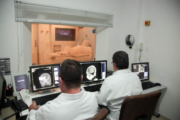 Itajaí inicia mutirão de consultas de dermatologia e neurologia