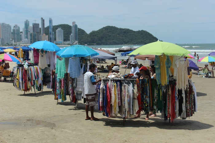 Abertas inscrições para comércio ambulante durante temporada de verão em BC