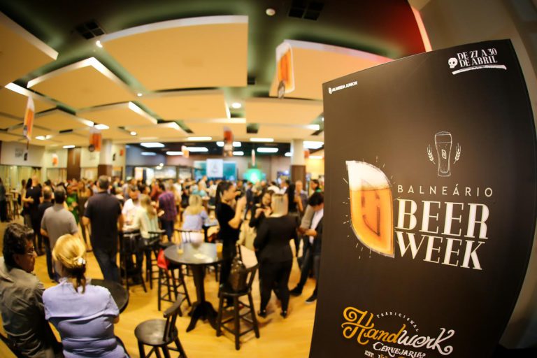 1º Balneário Beer Week recebe 5 mil pessoas no Balneário Shopping