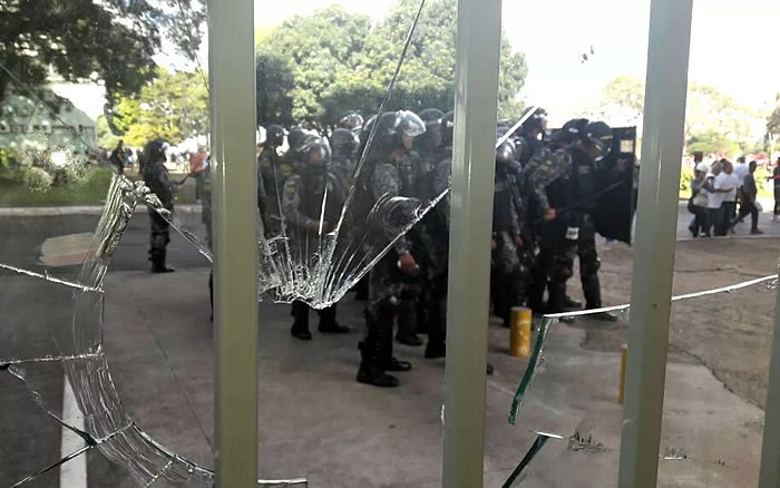 Protestos em Brasília provocam cancelamento de agenda do prefeito Fabrício no Ministério da Fazenda