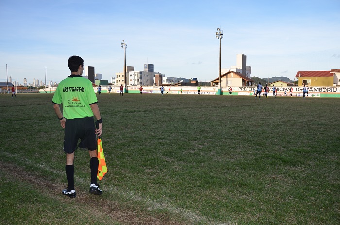 Atlético Municípios e São Francisco disputam o título de campeão do Amador de Futebol de Camboriú 1 Atlético Municípios e São Francisco disputam o título de campeão do Amador de Futebol