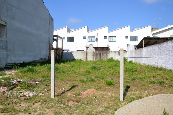 Fundação do Meio Ambiente quer vistoriar todos os terrenos baldios em Camboriú