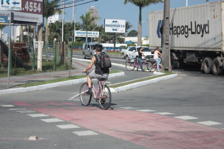Codetran interliga ciclovias de três bairros em Itajaí
